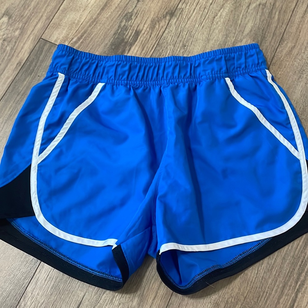 zone pro blue athletic shorts
